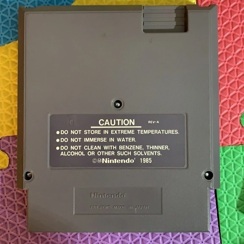 Vintage 1985 Nintendo dick Tracy game by Bandai NES 3Y USA with instructions